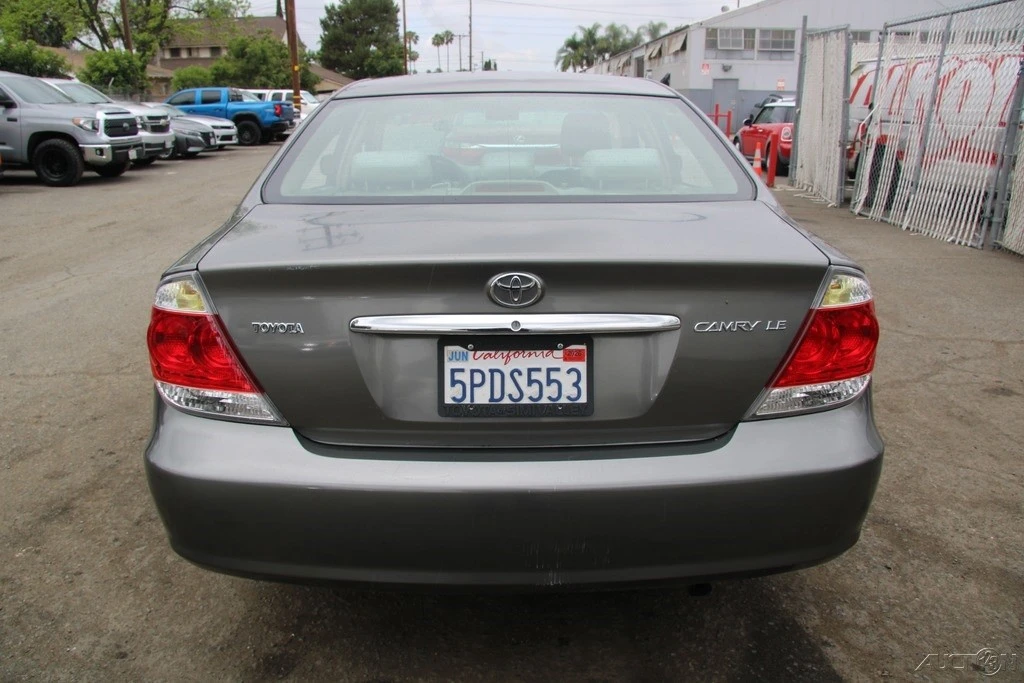 2005 Toyota Camry 5th Gen - Image 6 of 21