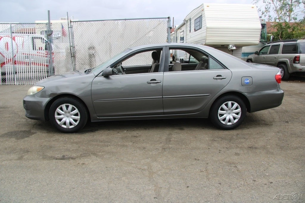2005 Toyota Camry 5th Gen - Image 3 of 21
