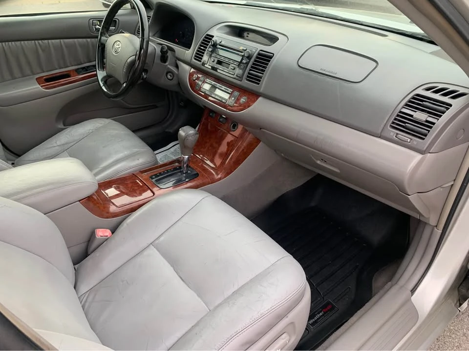 2005 Toyota Camry 5th Gen - Image 14 of 15