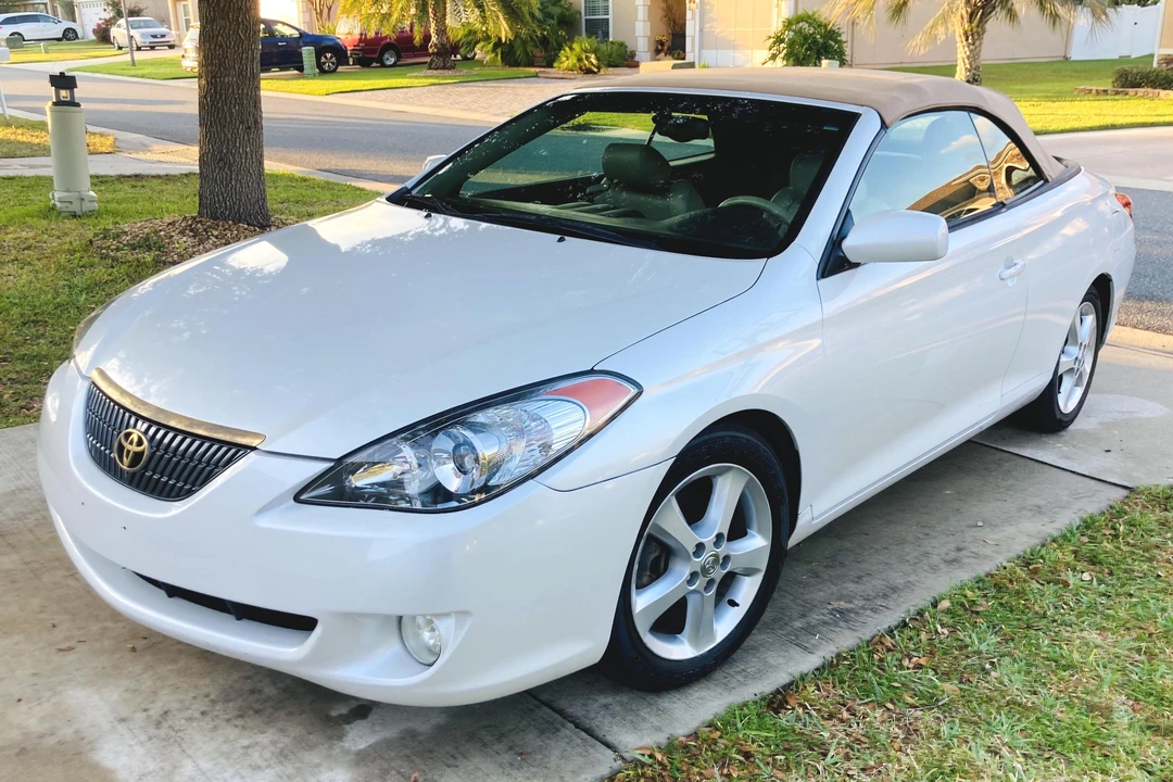 2005 Toyota Solara 2nd Gen - Image 2 of 31