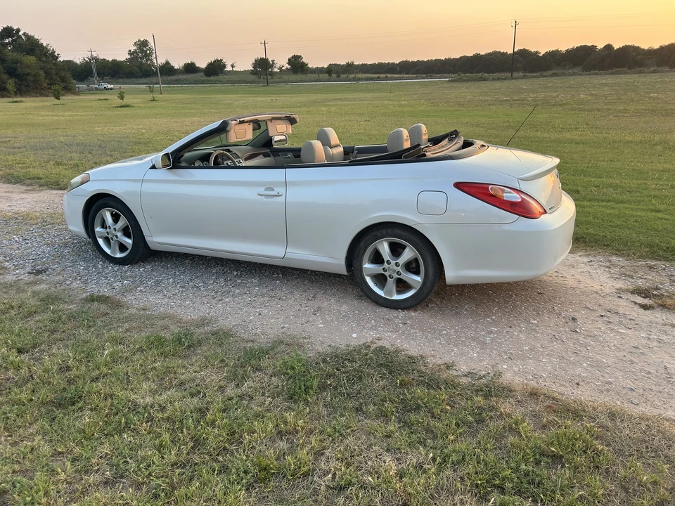 2005 Toyota Solara 2nd Gen - Image 10 of 31