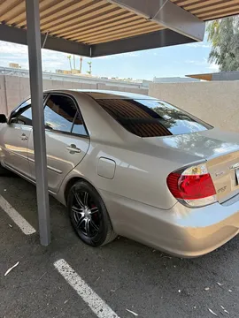 2005 Toyota Camry TRD Sedan 4D