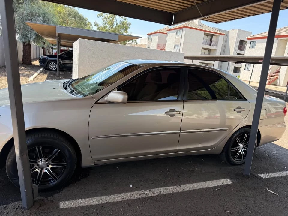 2005 Toyota Camry 5th Gen - Image 2 of 6