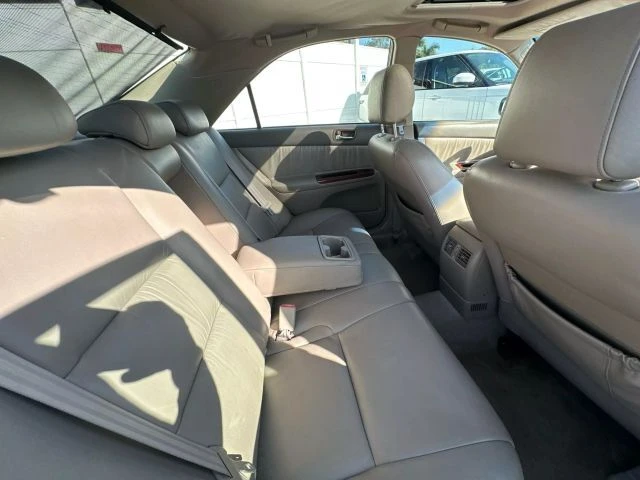 2005 Toyota Camry 5th Gen - Image 9 of 12