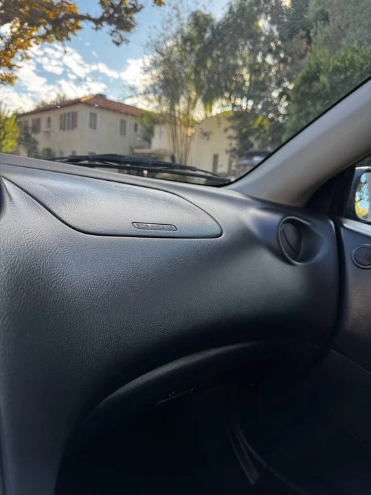 2005 Toyota Celica 7th Gen - Image 13 of 18