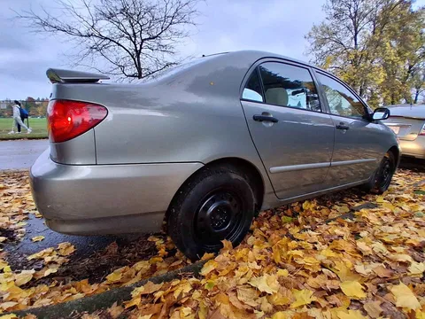 2005 Toyota Corolla CE