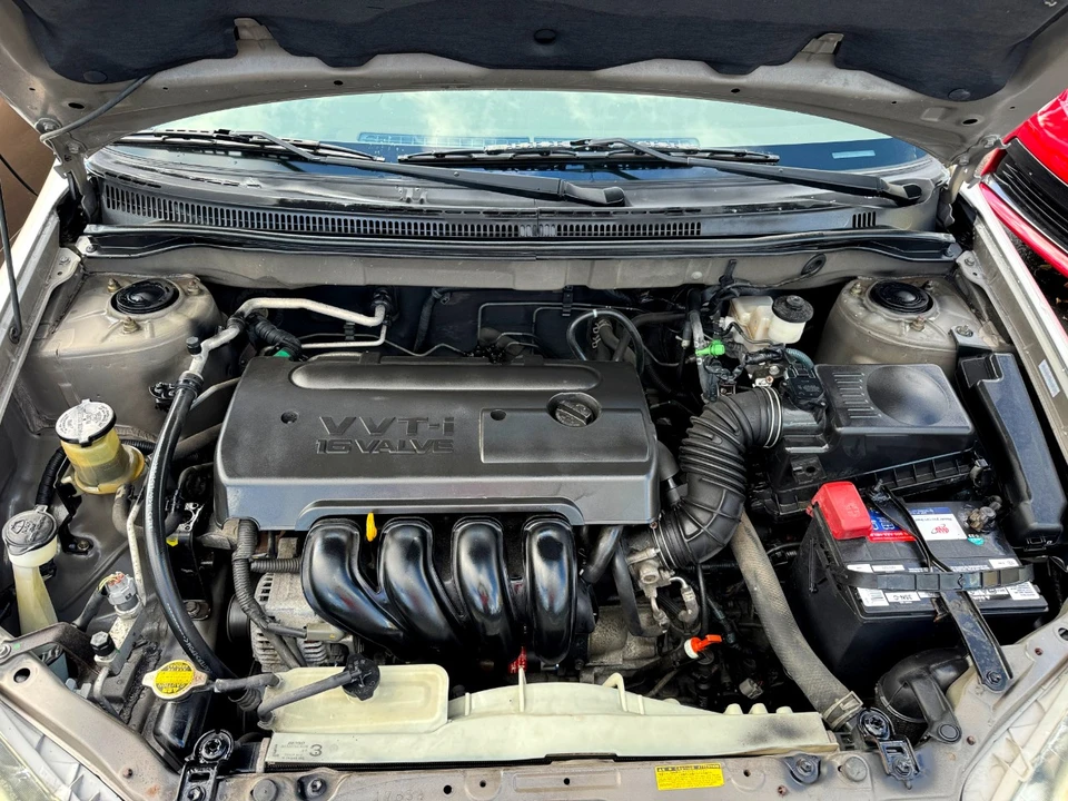 2005 Toyota Corolla 9th Gen - Image 2 of 21