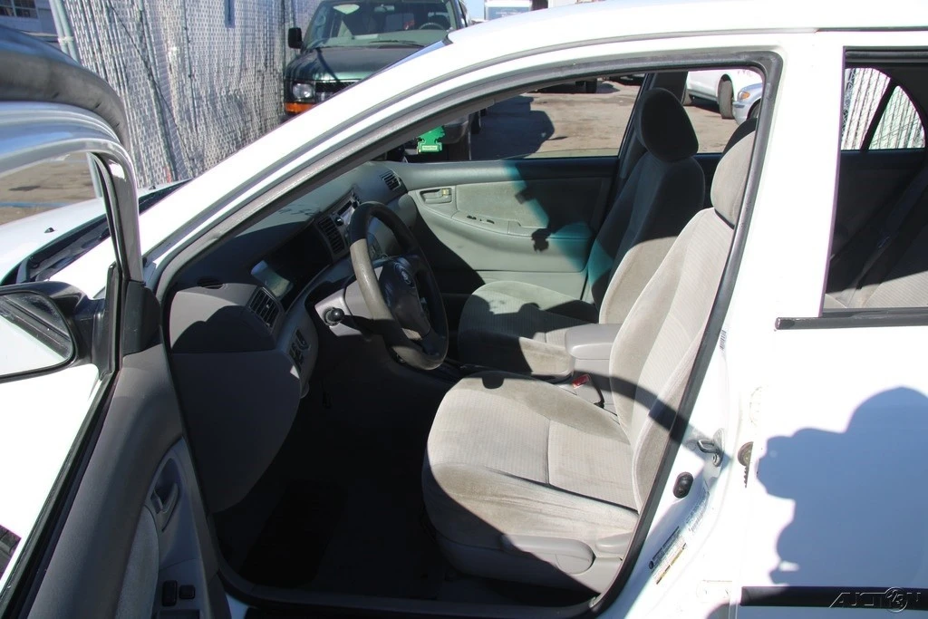 2005 Toyota Corolla 9th Gen - Image 12 of 21