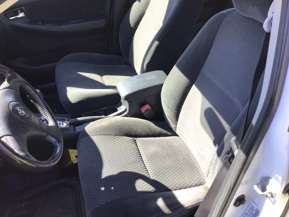 2005 Toyota Corolla 9th Gen - Image 10 of 21