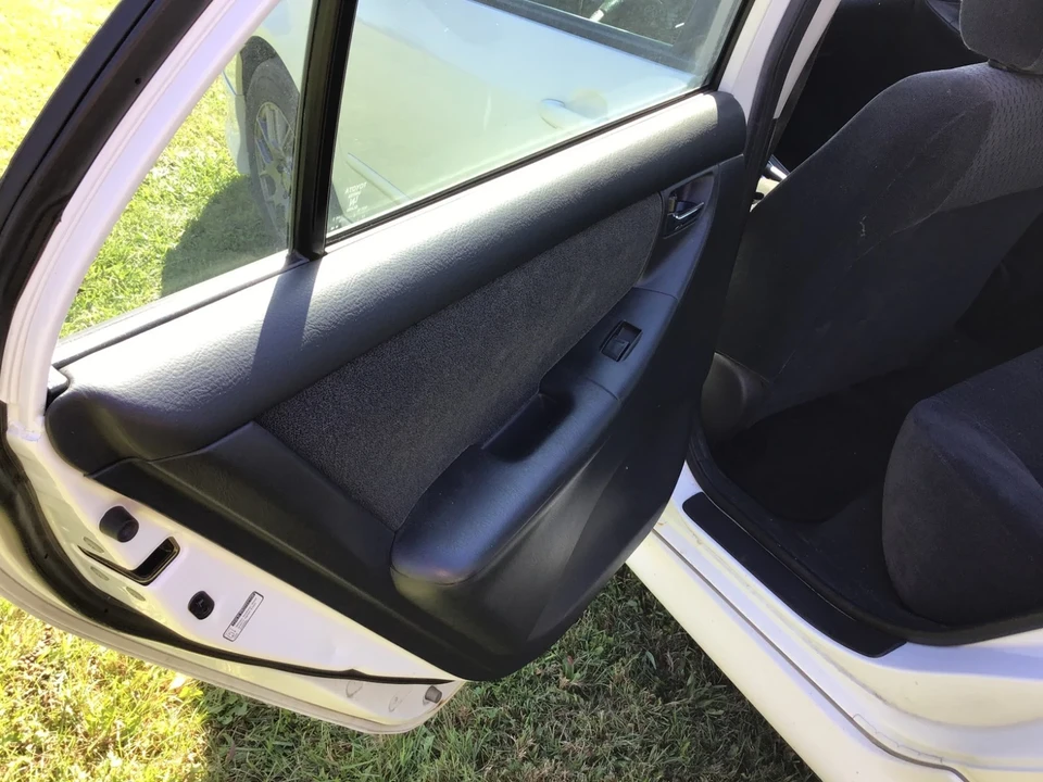 2005 Toyota Corolla 9th Gen - Image 13 of 21