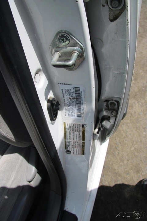 2005 Toyota Corolla 9th Gen - Image 12 of 21