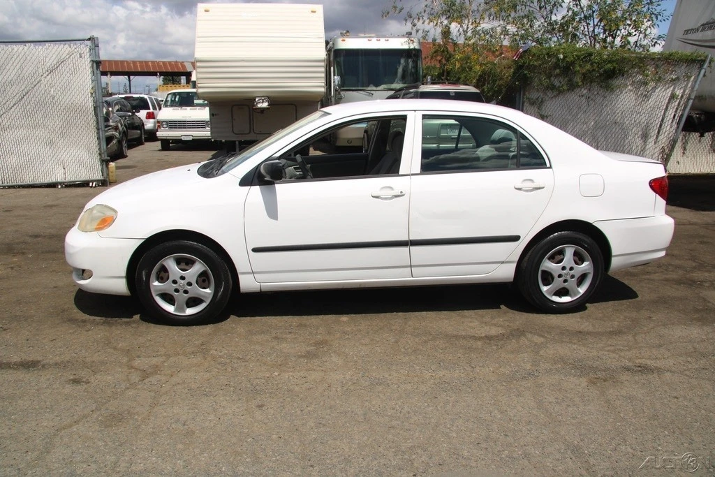 2005 Toyota Corolla 9th Gen - Image 3 of 21
