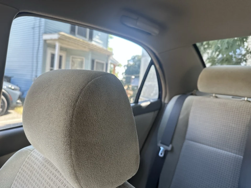 2005 Toyota Corolla 9th Gen - Image 9 of 10