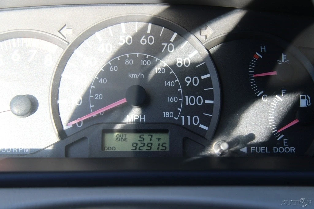 2005 Toyota Corolla 9th Gen - Image 15 of 21