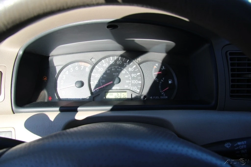 2005 Toyota Corolla 9th Gen - Image 14 of 21