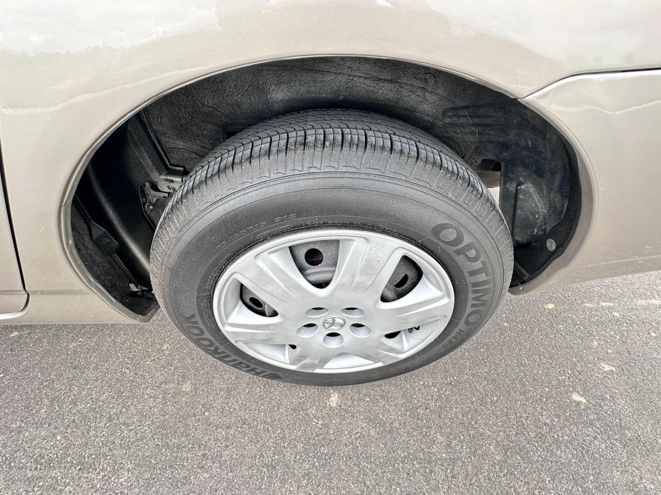 2005 Toyota Corolla 9th Gen - Image 21 of 31