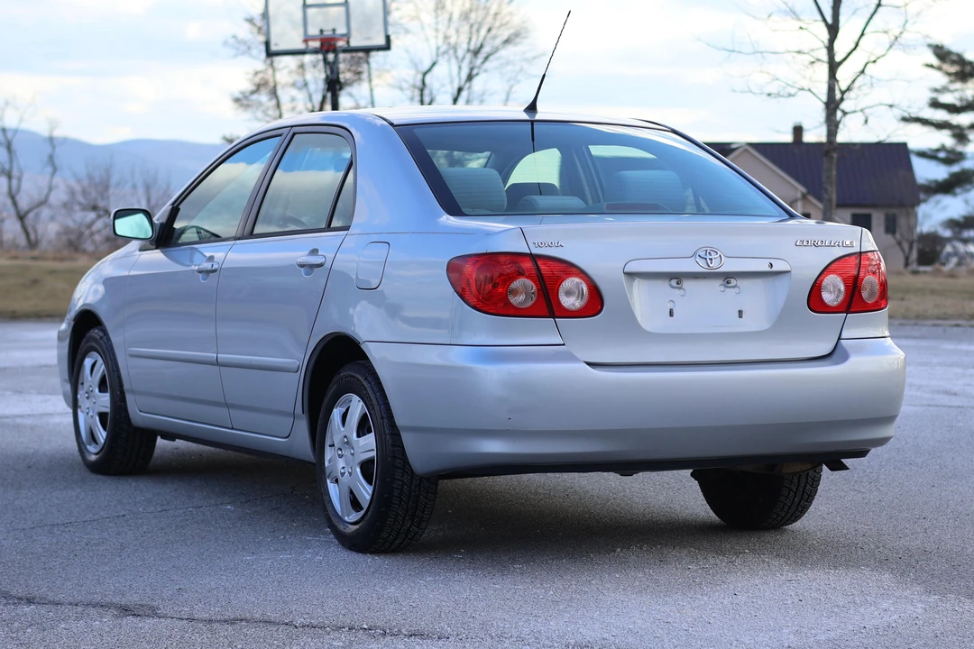 2005 Toyota Corolla 9th Gen - Image 10 of 31