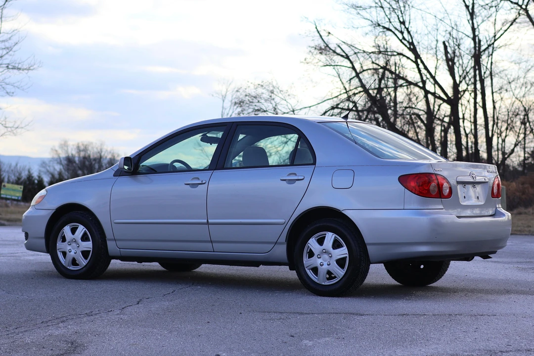 2005 Toyota Corolla 9th Gen - Image 9 of 31