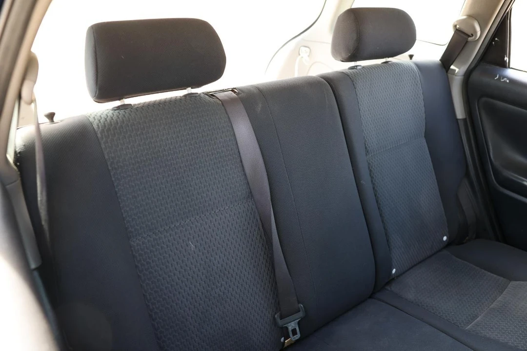 2005 Toyota Matrix 1st Gen - Image 14 of 21