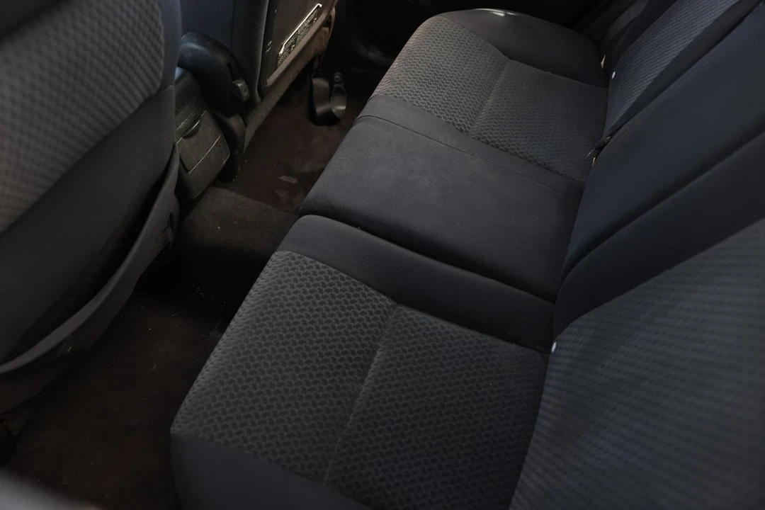 2005 Toyota Matrix 1st Gen - Image 10 of 21
