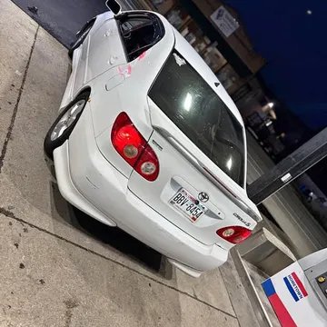 2005 Toyota Corolla S Sedan 4D