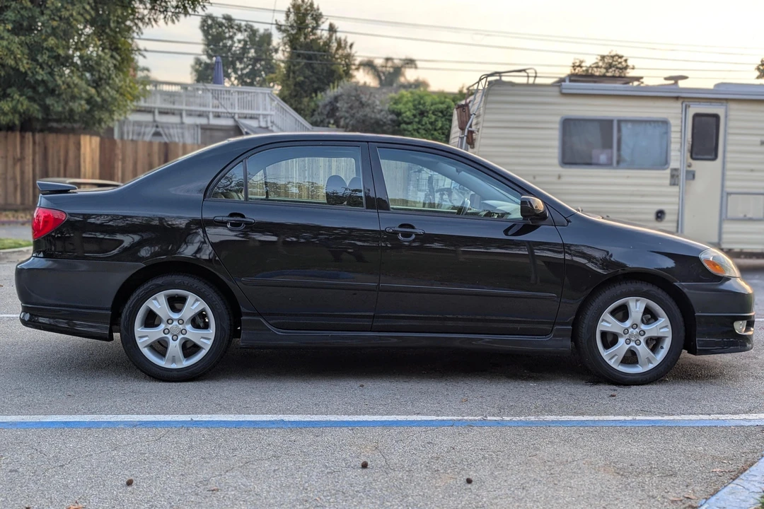 2005 Toyota Corolla 9th Gen - Image 3 of 31
