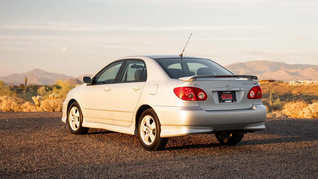 2005 Toyota Corolla 9th Gen - Image 9 of 31
