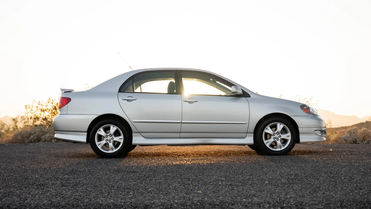 2005 Toyota Corolla 9th Gen - Image 19 of 31