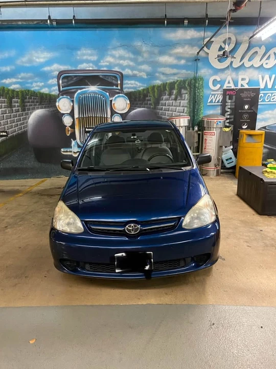 2005 Toyota Echo - Image 9 of 10