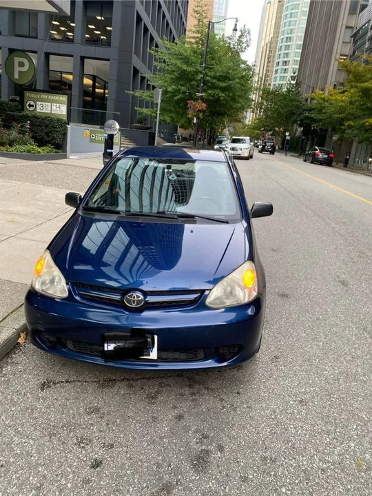 2005 Toyota Echo - Image 2 of 10