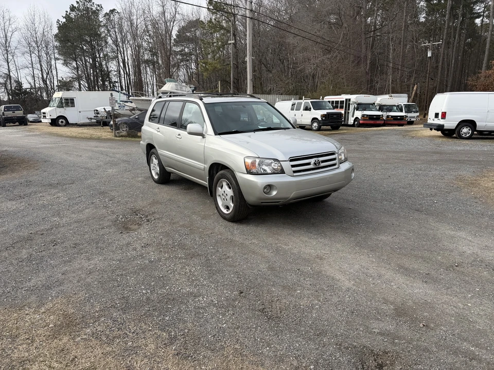 2005 Toyota Highlander - Image 5 of 21