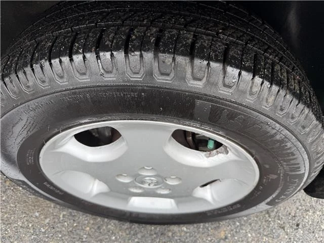 2005 Toyota Highlander - Image 17 of 21