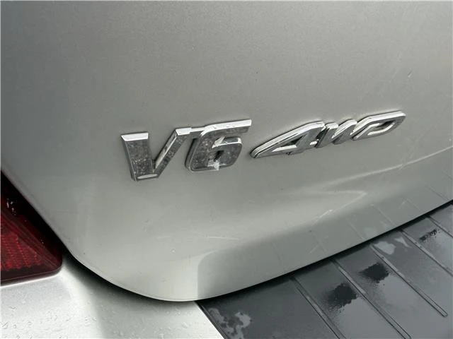 2005 Toyota Highlander - Image 16 of 21