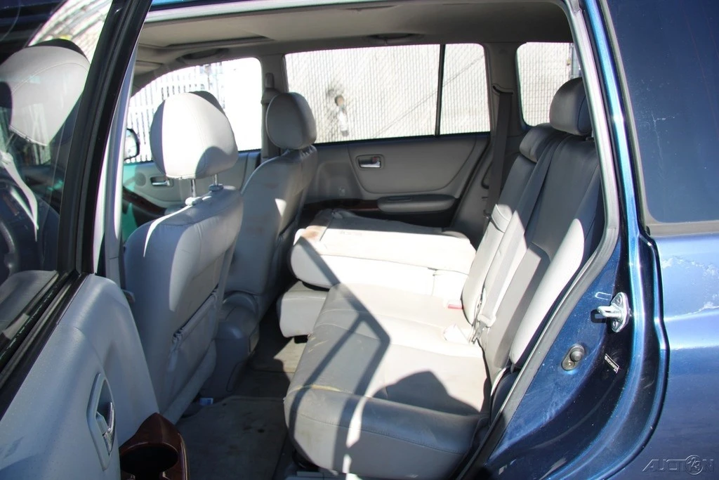 2005 Toyota Highlander - Image 21 of 21