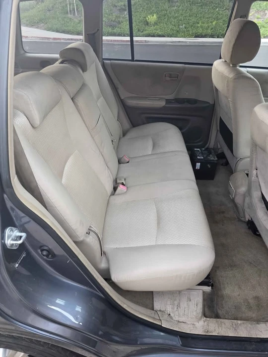 2005 Toyota Highlander - Image 3 of 11