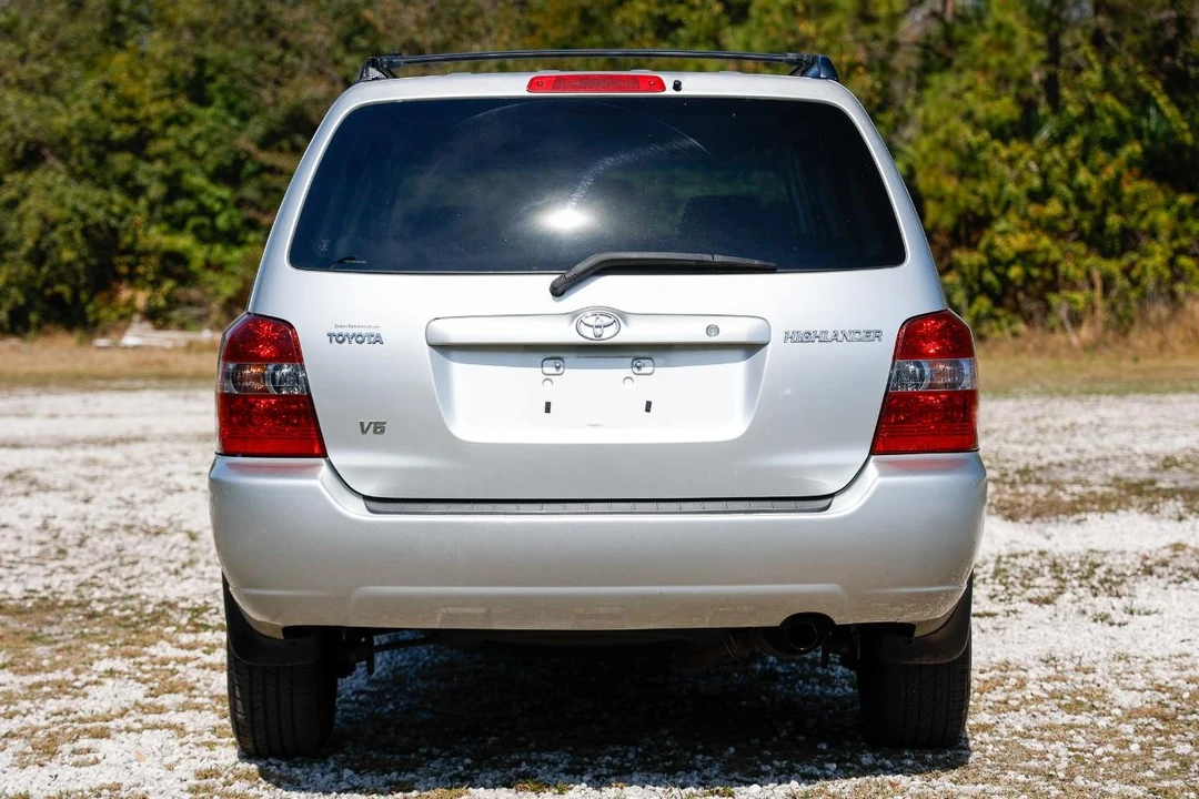 2005 Toyota Highlander - Image 7 of 12
