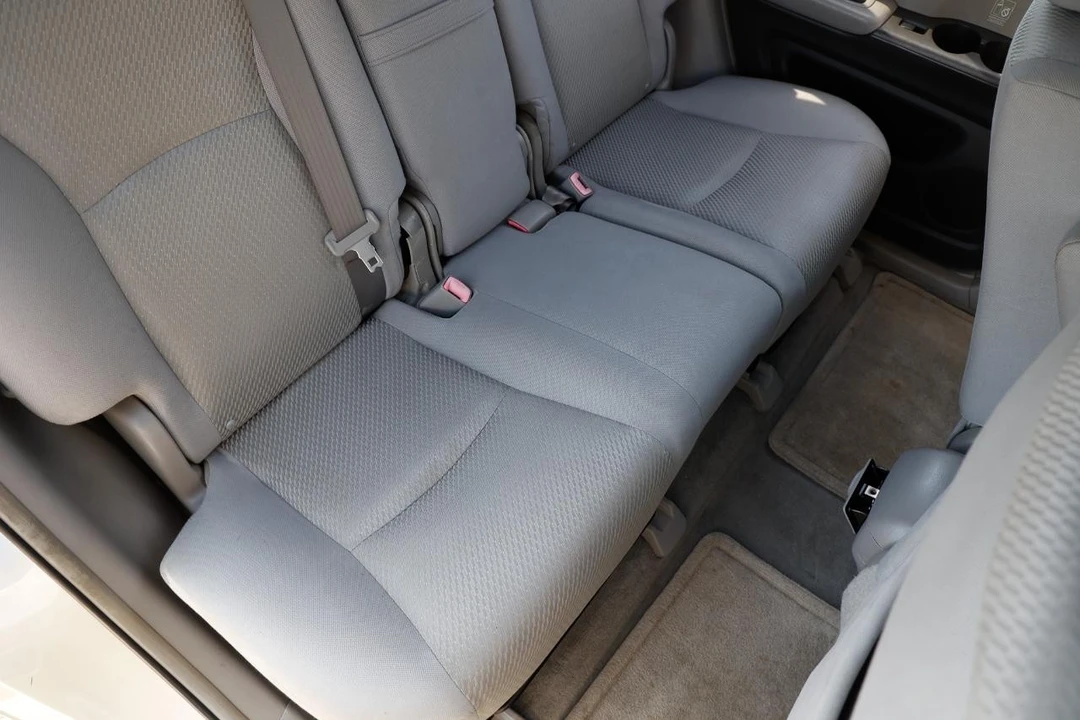 2005 Toyota Highlander - Image 12 of 12