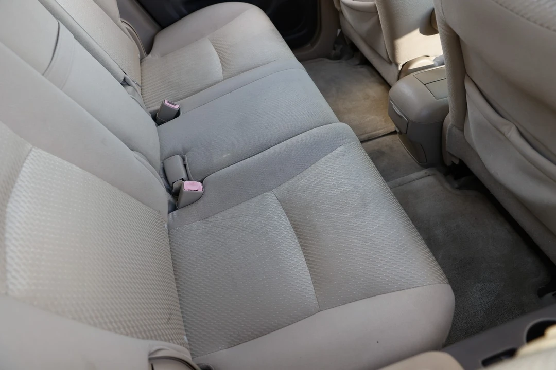 2005 Toyota Highlander - Image 12 of 12