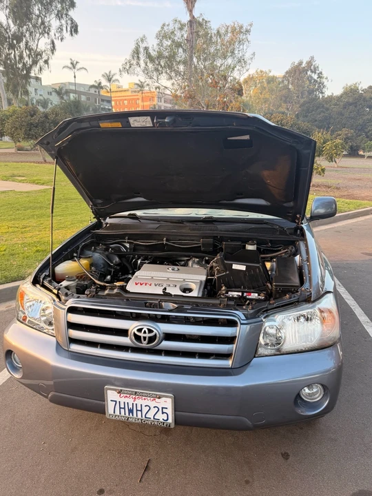 2005 Toyota Highlander - Image 10 of 20