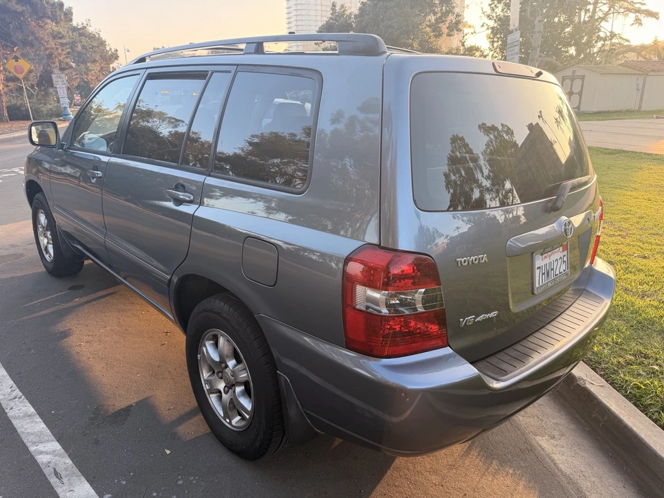 2005 Toyota Highlander - Image 6 of 20