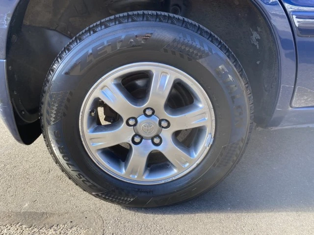 2005 Toyota Highlander - Image 14 of 21