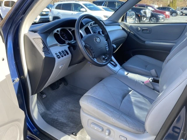 2005 Toyota Highlander - Image 18 of 21