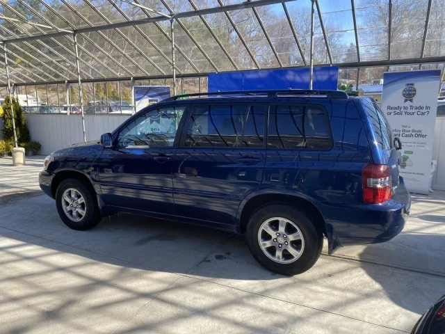 2005 Toyota Highlander - Image 10 of 21