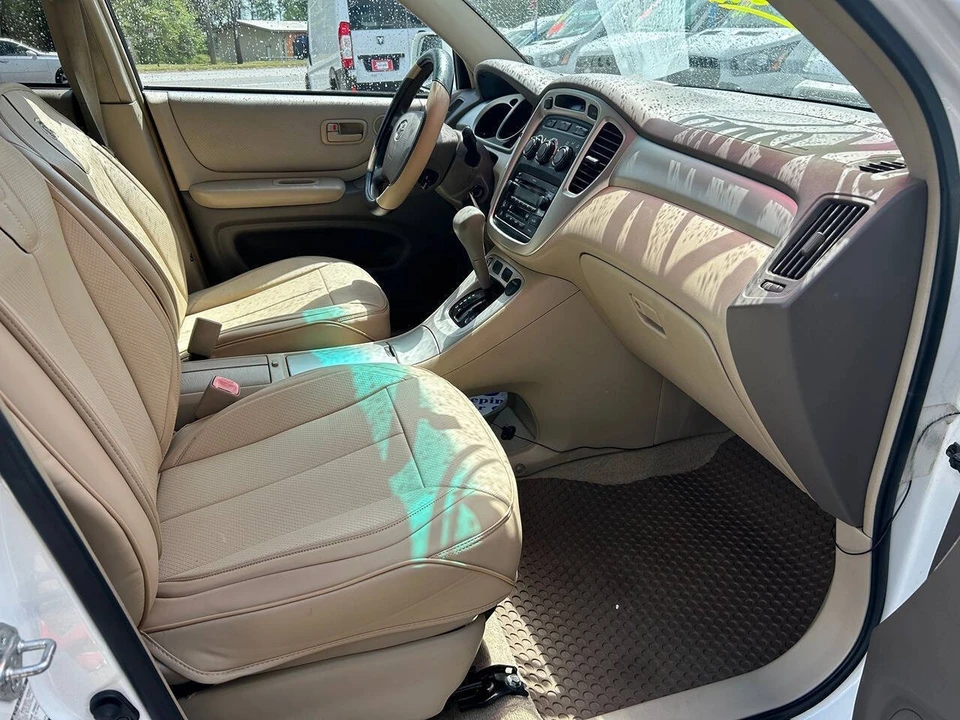 2005 Toyota Highlander - Image 11 of 25