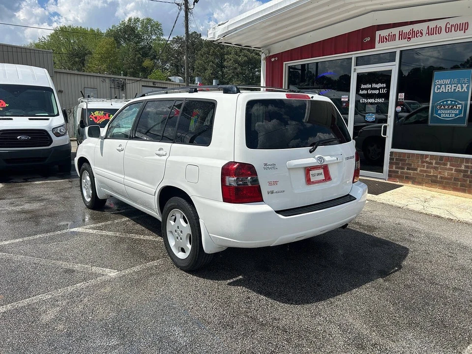 2005 Toyota Highlander - Image 3 of 25