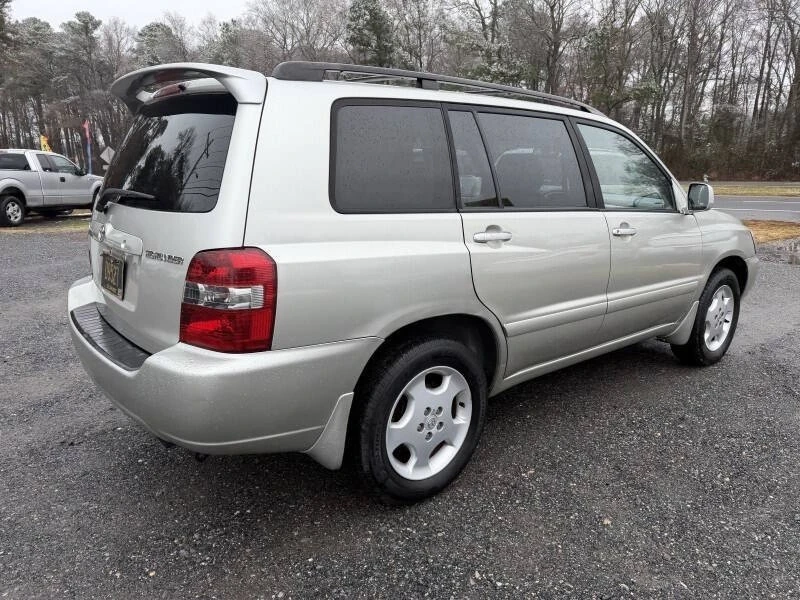 2005 Toyota Highlander - Image 5 of 21