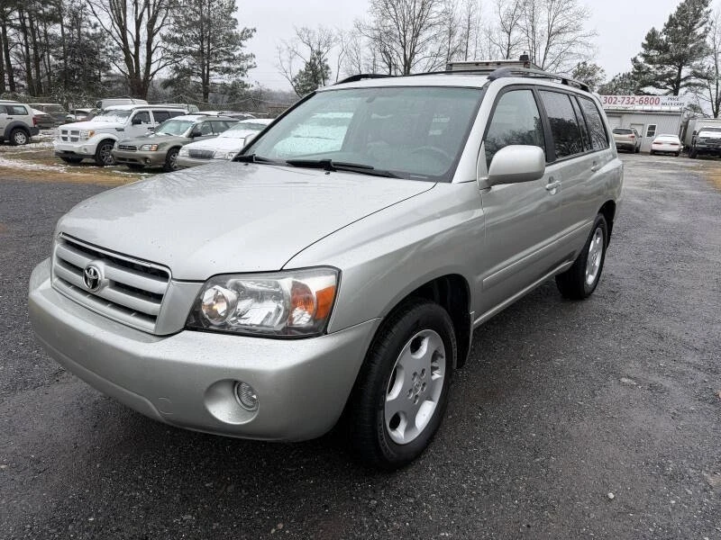 2005 Toyota Highlander - Image 13 of 21