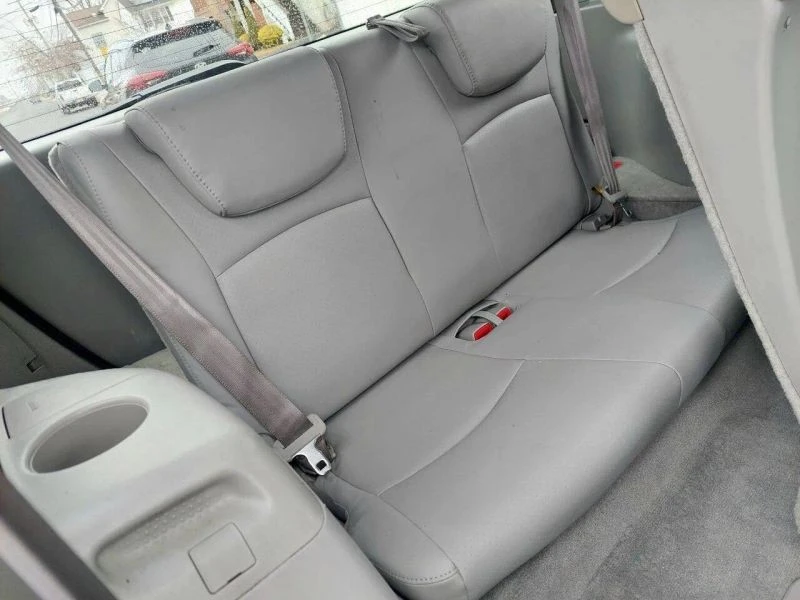2005 Toyota Highlander - Image 7 of 12