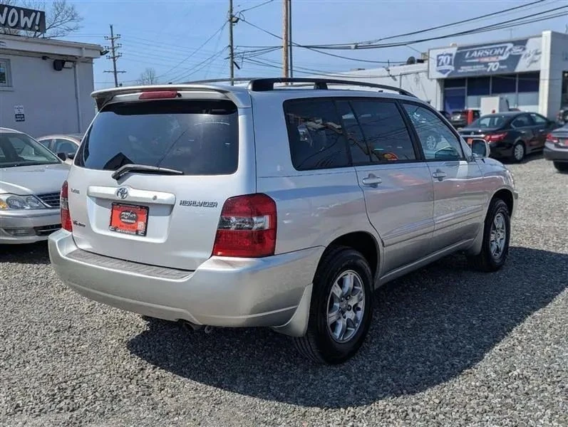 2005 Toyota Highlander - Image 6 of 12
