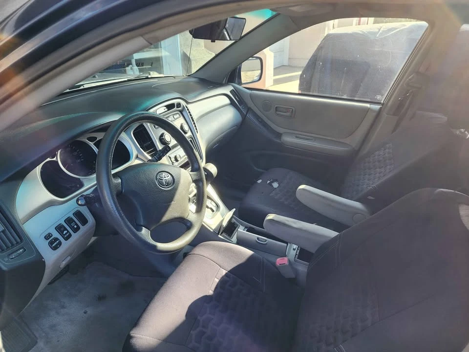 2005 Toyota Highlander - Image 6 of 6